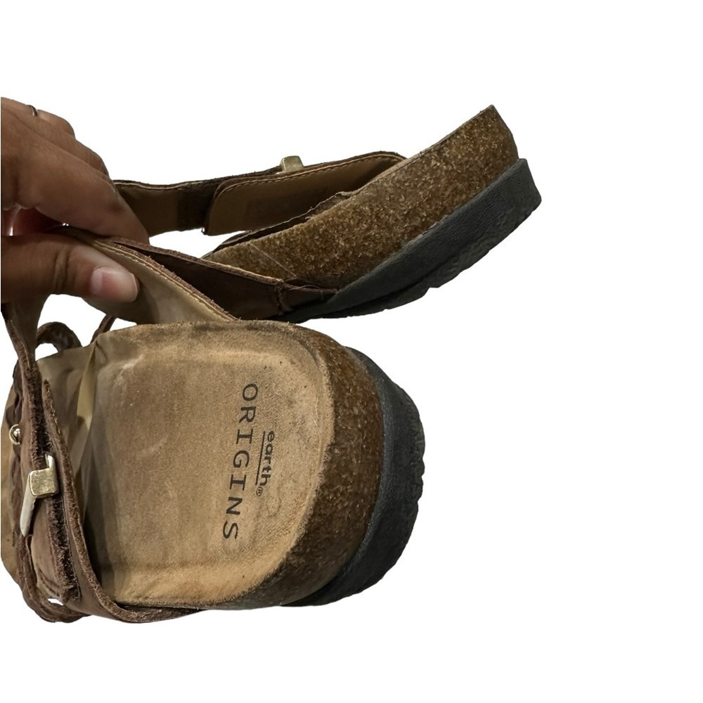 Earth Origins Women's Onida Sandal - Picture 6 of 9